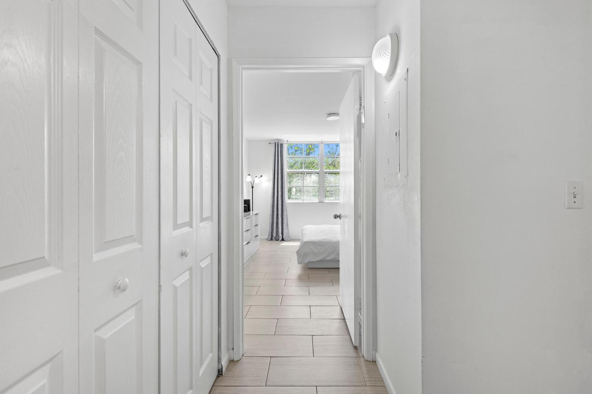 Yacht Club 2 Bedroom And 2 Bathroom With Baby Crib & Free Parking Appartamento Miami