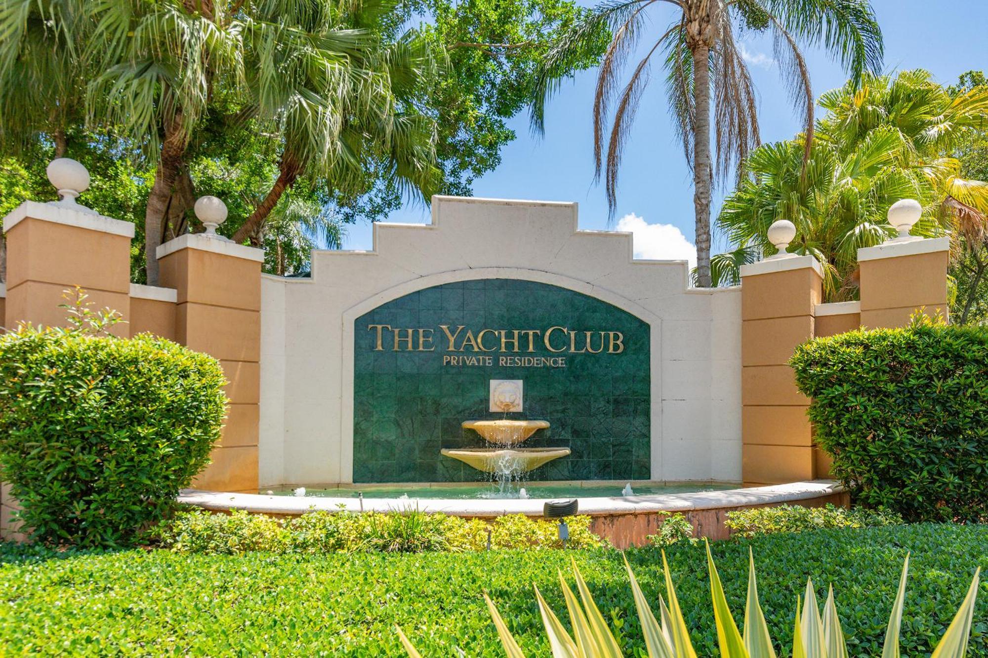 Yacht Club 2 Bedroom And 2 Bathroom With Baby Crib & Free Parking Appartamento